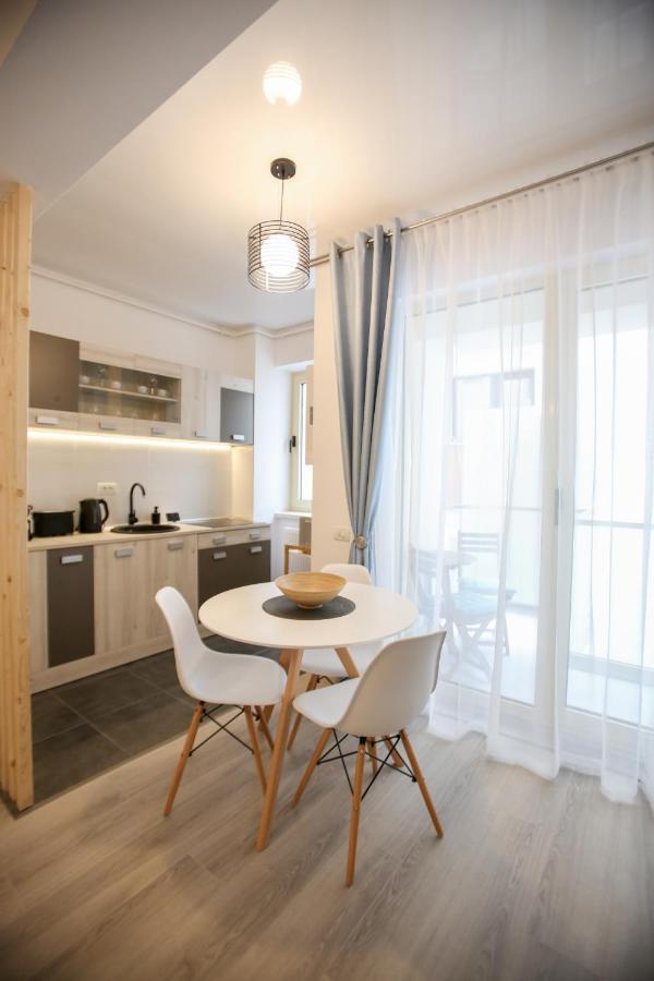 Premium Studios Mamaia Nord - Marea la 50m Năvodari Exterior foto